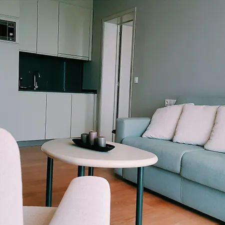 Pedras Do Mar & Fenais da Luz