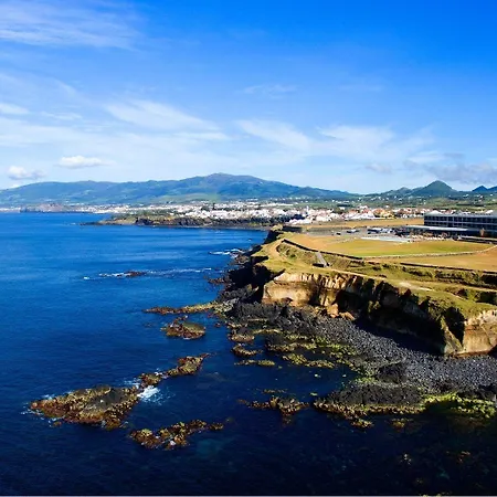 Pedras Do Mar & Spa Resort