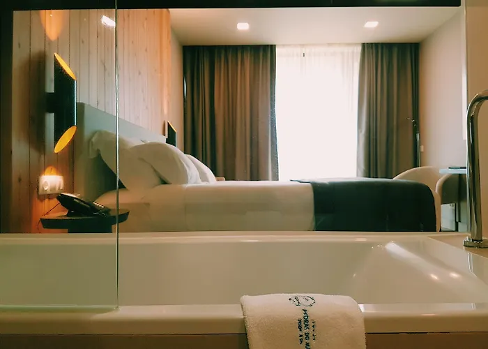 Pedras Do Mar & Station touristique