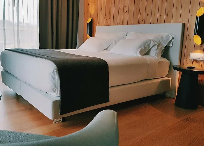 Resort Pedras Do Mar & 5*